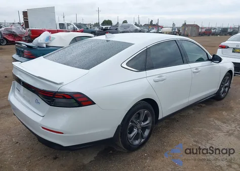 2024 Honda Accord Ex z USA, uszkodzony, nr VIN 1HGCY1F30RA071088